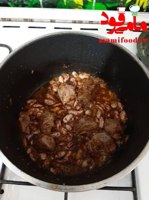 خورش گوشت با لوبیا چیتی