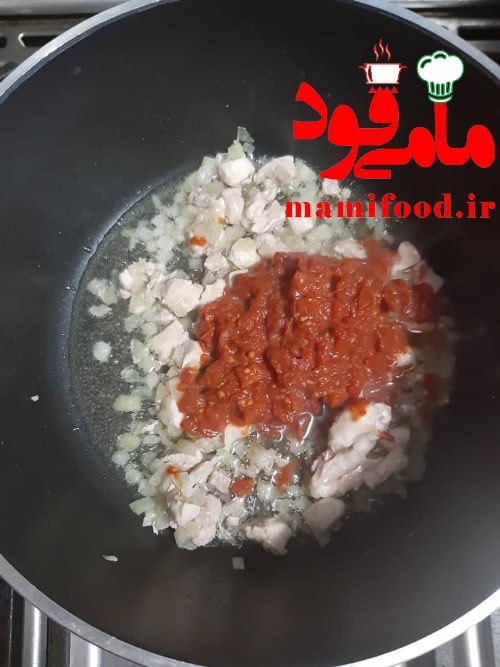 دمپختک گوجه با گوشت مرغ
