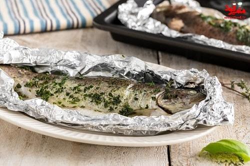  آسان ماهی قزل آلا با سبزیجات معطر