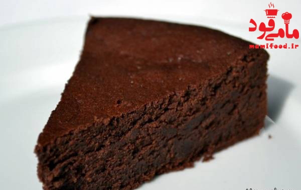 کیک شکلاتی خانگی بدون آرد