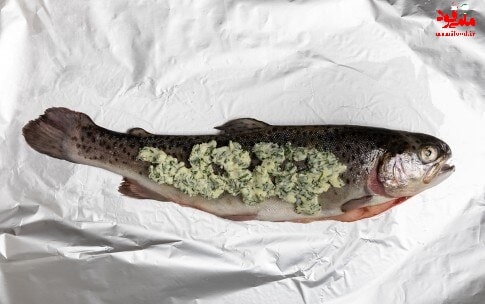 ماهی قزل آلا با سبزیجات معطر